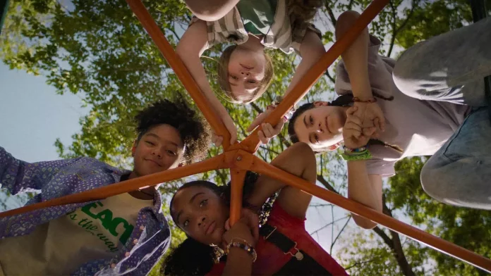 Where To Watch Summering For Free Online? Enjoy Summers Like Never Before!
