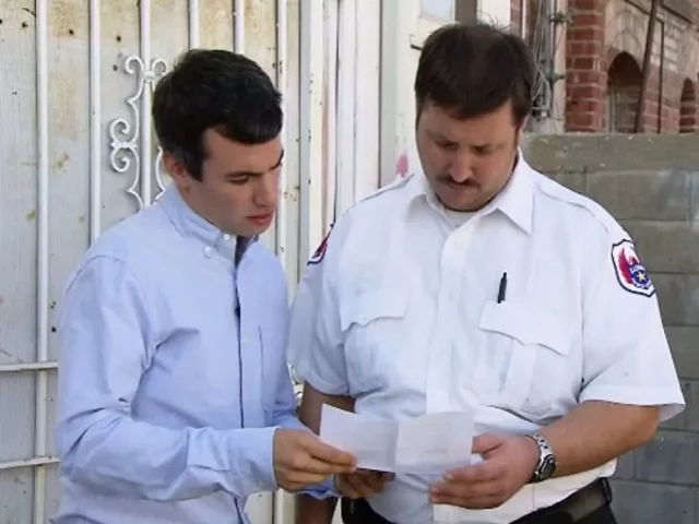Where To Watch Nathan For You For Free? Meet The Smart Business Consultant!