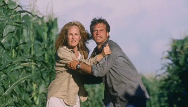 Where Was Twister Filmed? A Spectacular Disaster Movie!