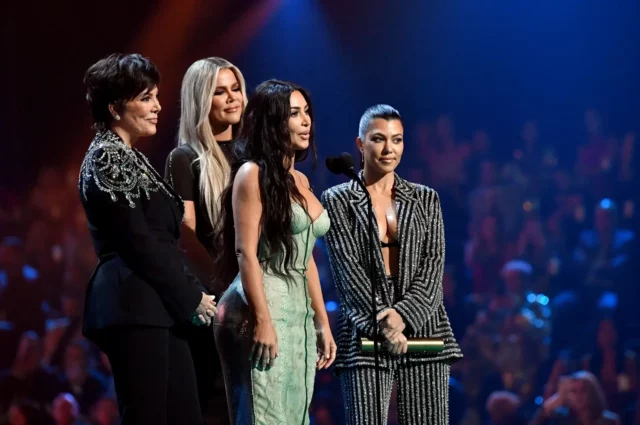 Where To Watch Keeping Up With the Kardashians For Free Online? An Extremely Popular Reality TV Series!