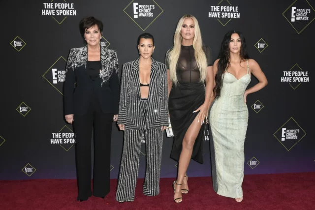 Where To Watch Keeping Up With the Kardashians For Free Online? An Extremely Popular Reality TV Series!