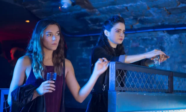 Where To Watch Clique For Free Online? A British Thriller Drama Series!