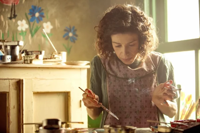 Where To Watch Maudie For Free Online? Heartwarming Biography Of An Artist!