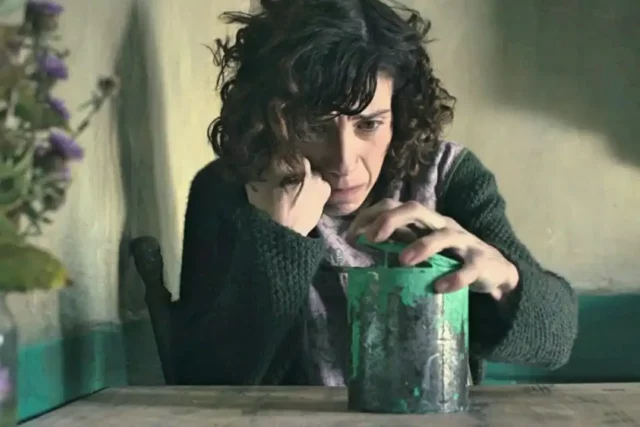 Where To Watch Maudie For Free Online? Heartwarming Biography Of An Artist!