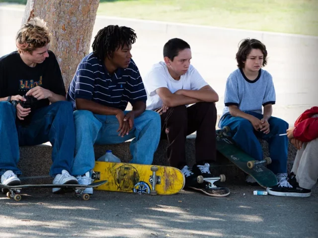 Where To Watch Mid90s For Free Online? Rib Tickling Comedy Drama Film!