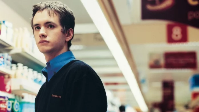 Where To Watch Cashback For Free Online? Sean Ellis’ Hilarious Comedy Drama Short Film!