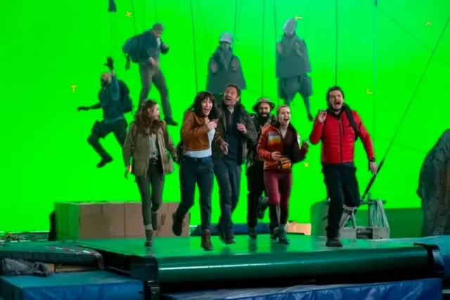 Where To Watch The Bubble For Free Online? Judd Apatow’s Super-Entertaining Comedy Flick!