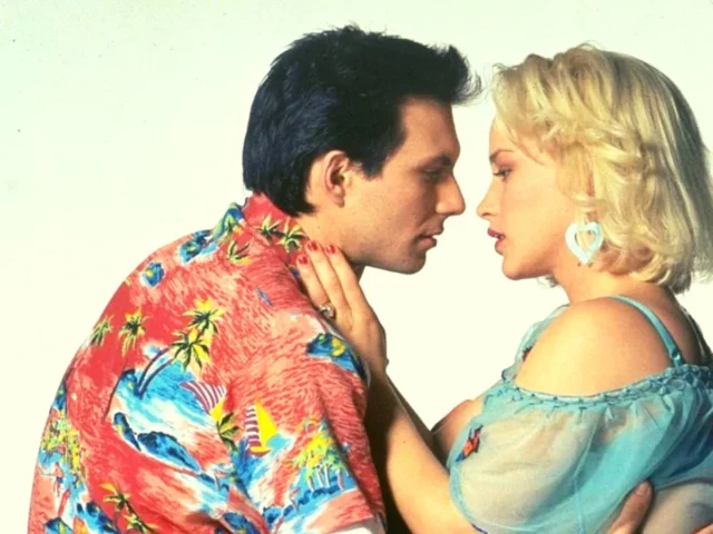 Where To Watch True Romance For Free Online? Tony Scott’s Multi-Starrer Crime Drama Film!
