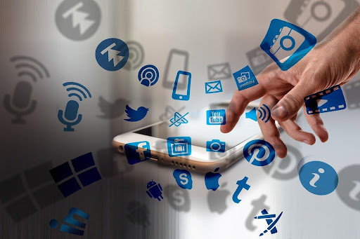 Tips for Crafting Engaging Social Media Content for Trailers